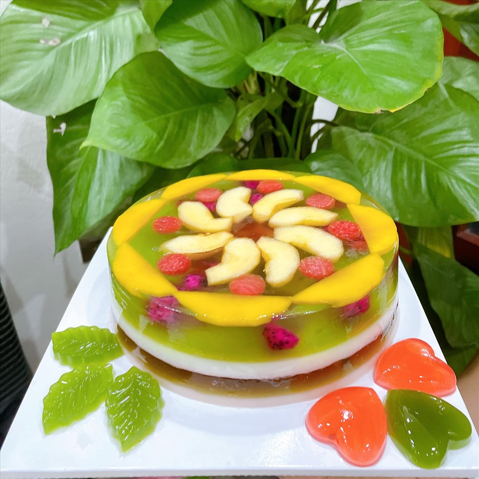 Thành phẩm chiếc bánh sinh nhật rau câu thơm ngon, hấp dẫn tặng người thân, bạn bè- Agar Việt Nam Vũ Minh