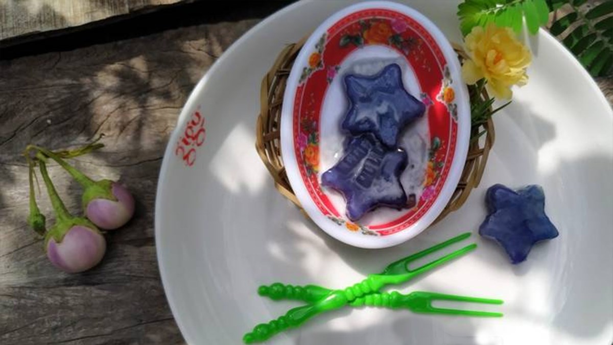 Chè sake hoa đậu biếc