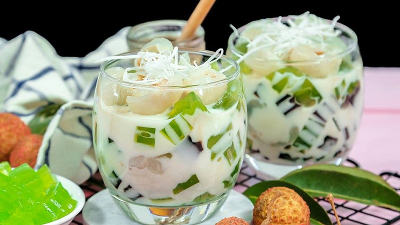 Món chè vải thạch lá nếp